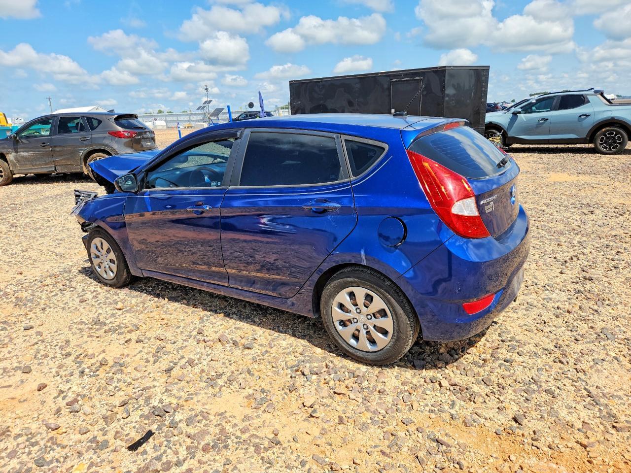2016 Hyundai Accent Se - Фото 2