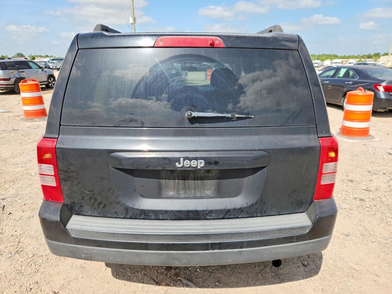 2015 Jeep Patriot Sport - Image 6