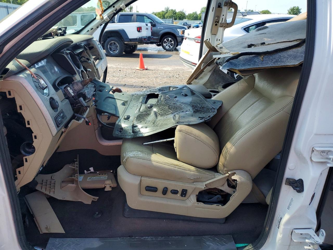 2010 Ford F150 - Фото 7
