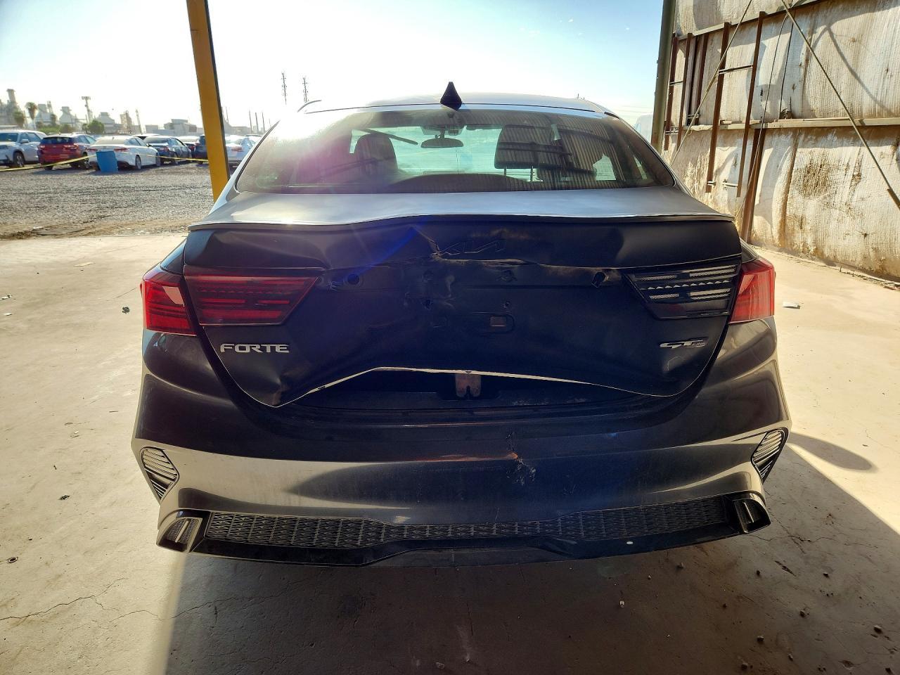 2023 Kia Forte Gt-Line - Фото 6