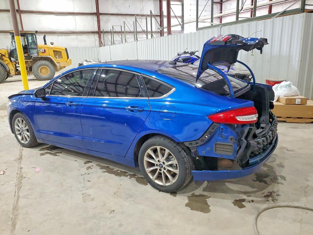2017 Ford Fusion Se - Фото 2