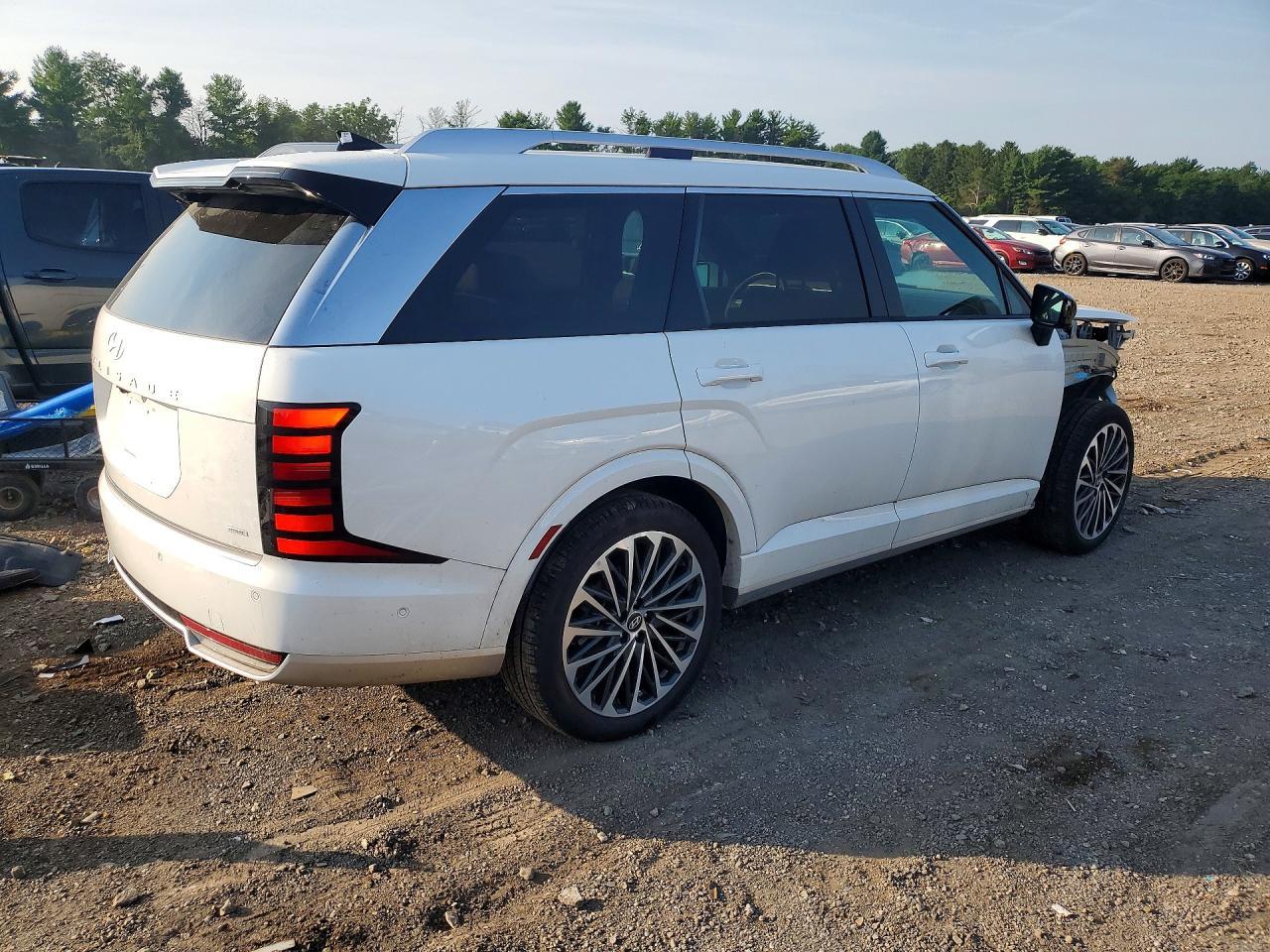 2026 Hyundai Palisade Calligraphy - Image 3