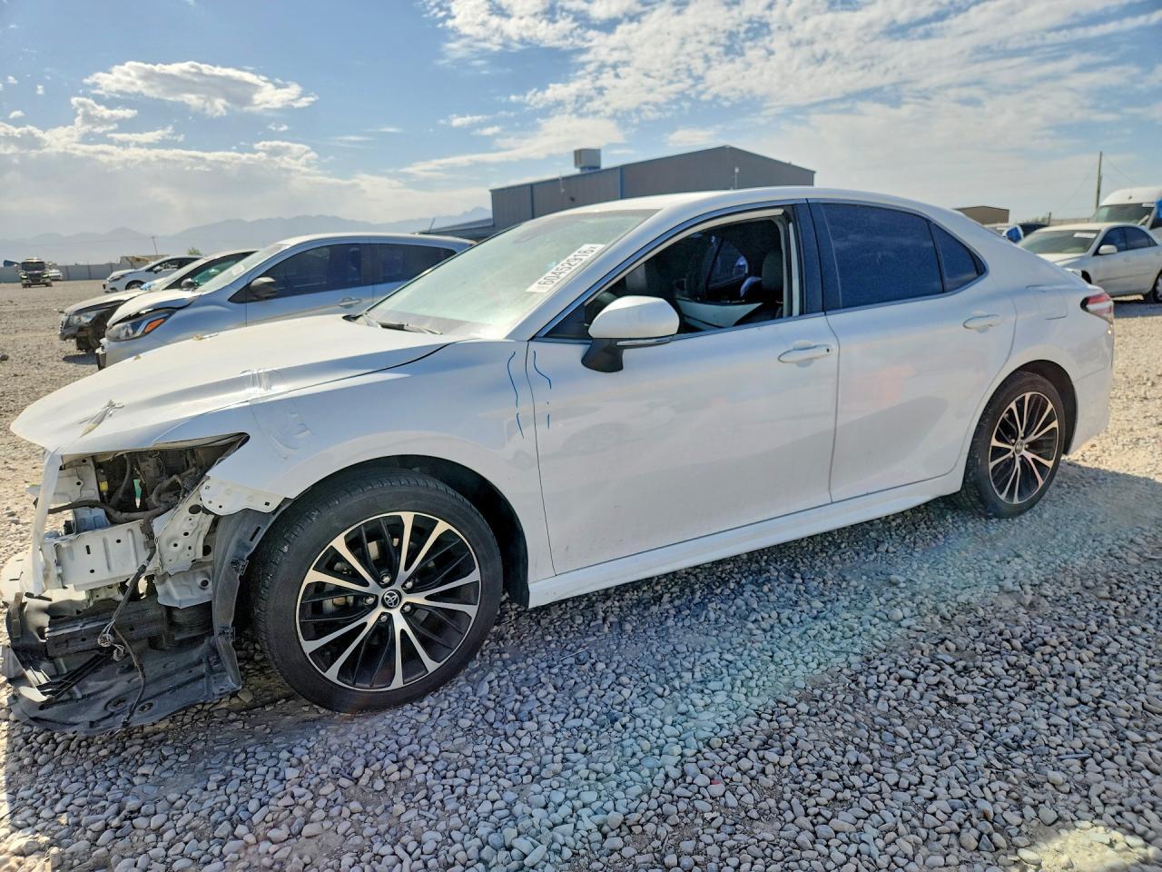 2020 Toyota Camry Se