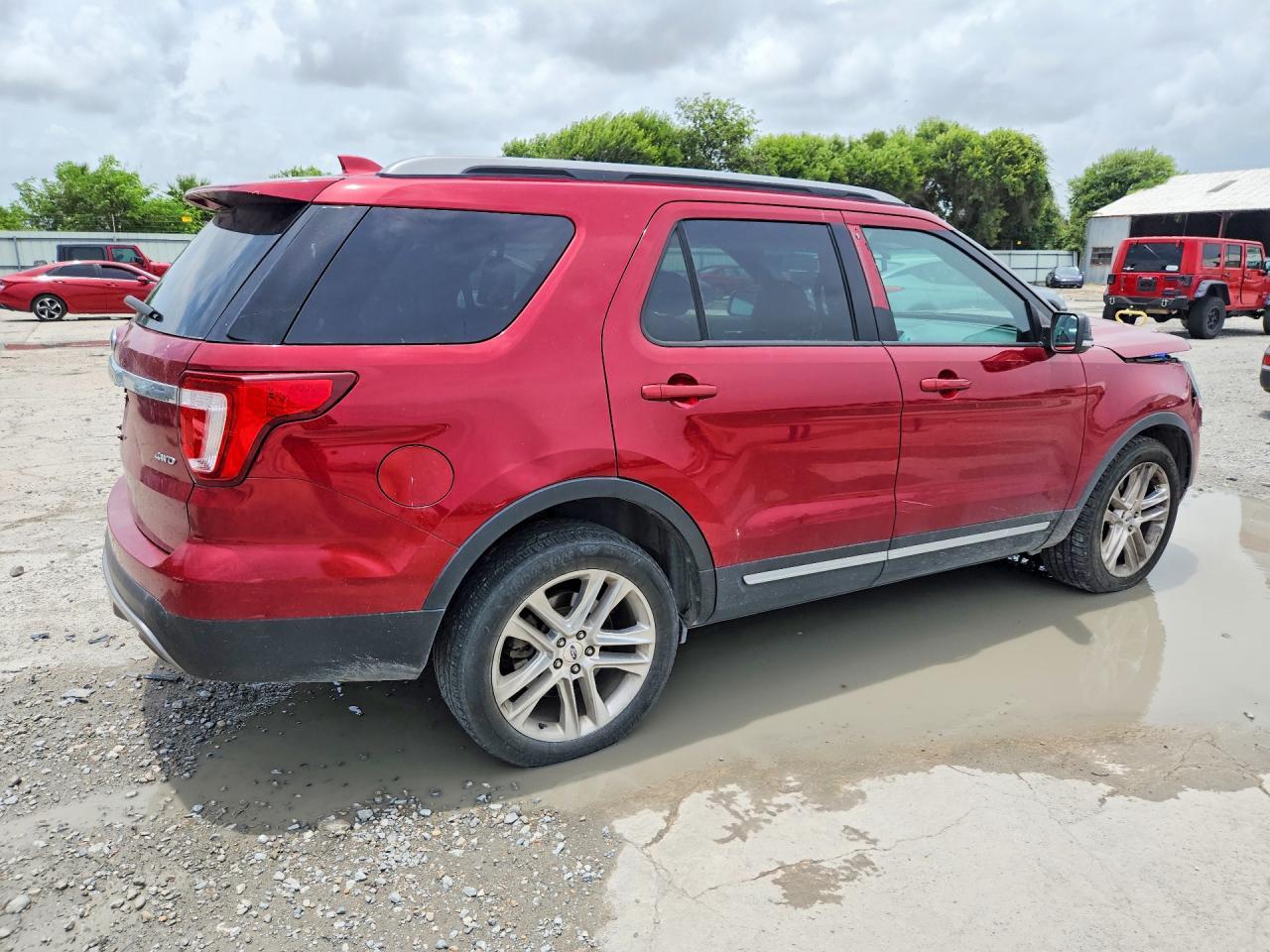 2017 Ford Explorer Xlt - Фото 3