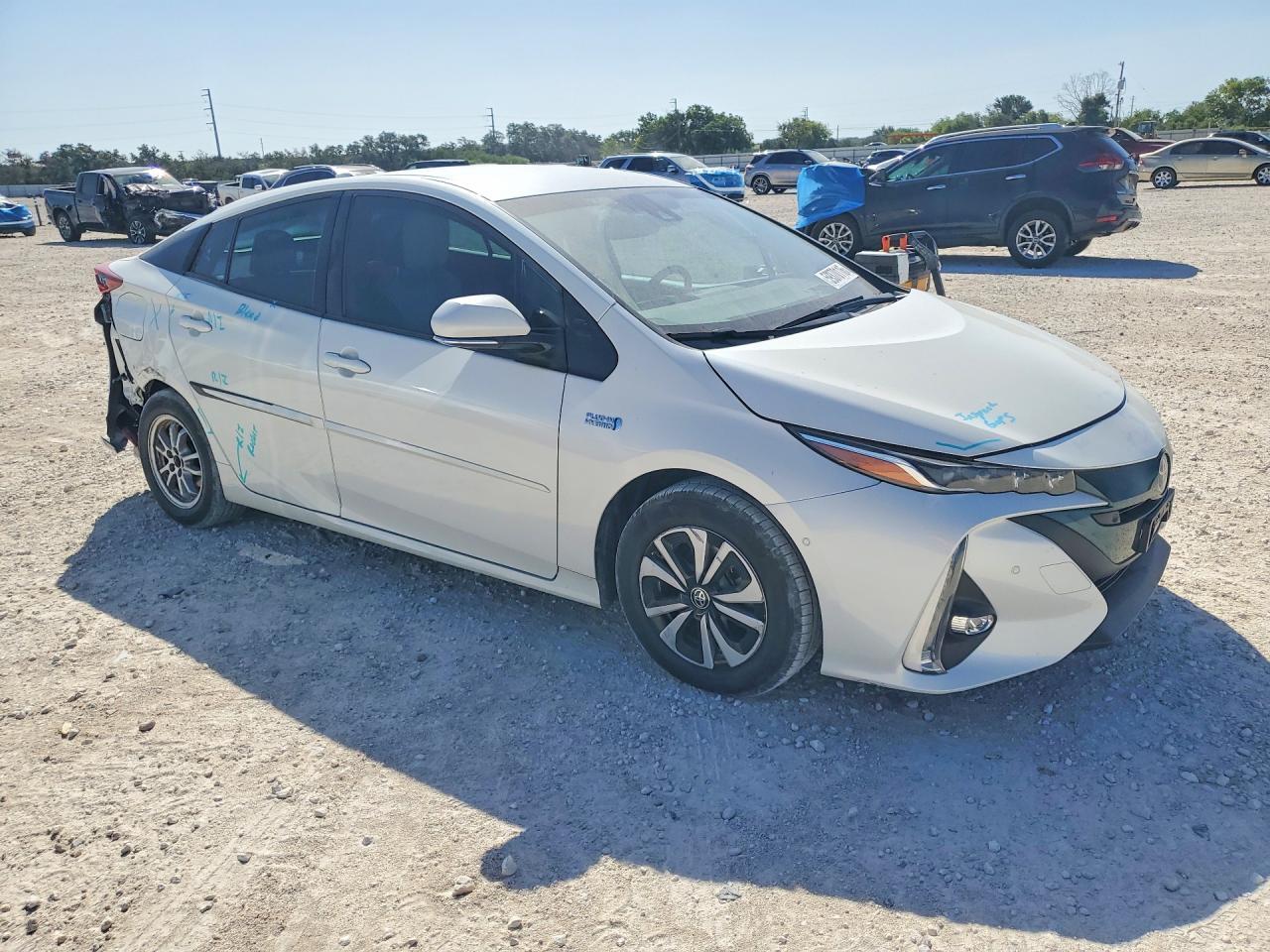 2017 Toyota Prius Prime Advanced - Фото 4