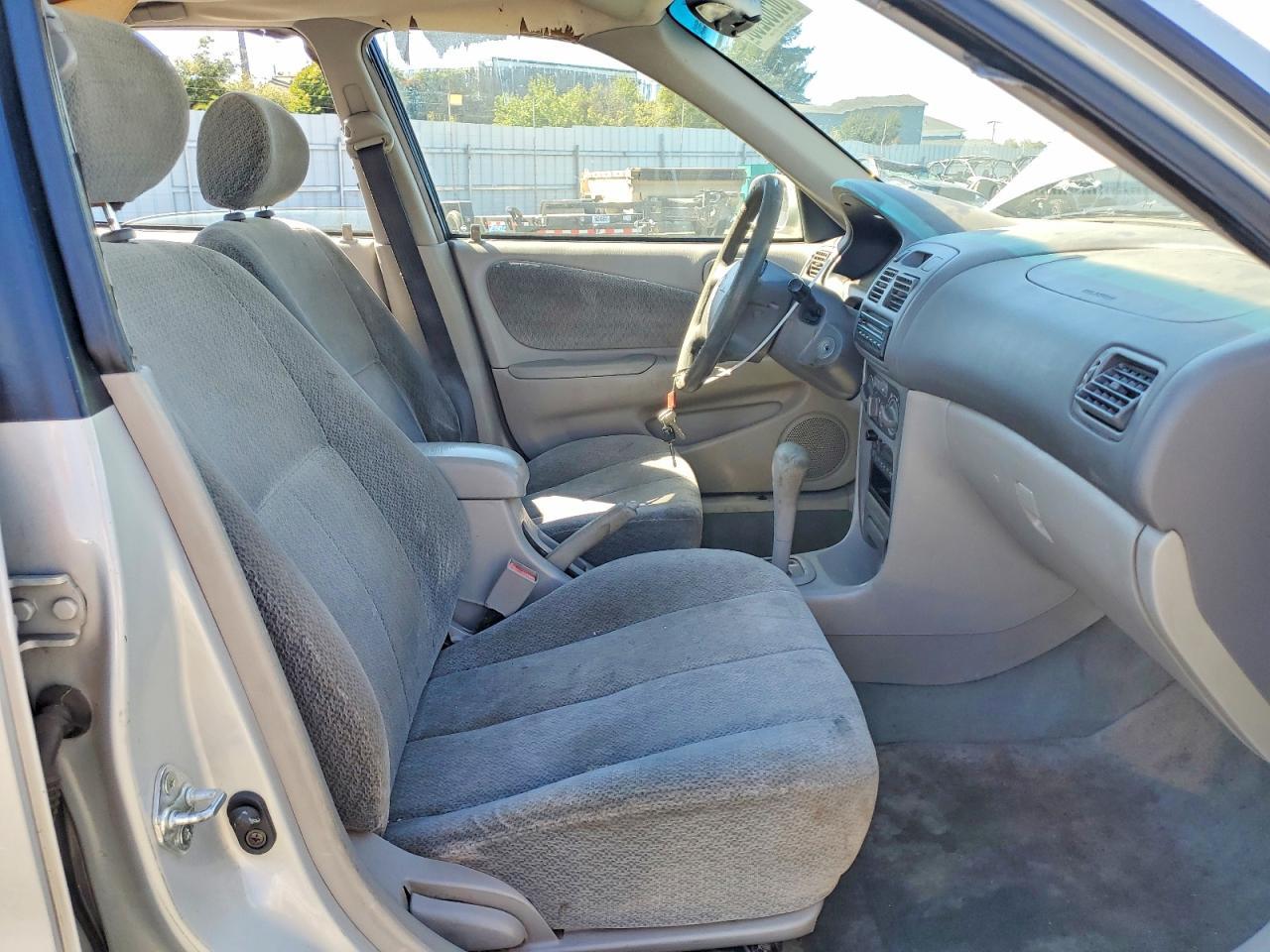 2002 Toyota Corolla Le - Фото 7