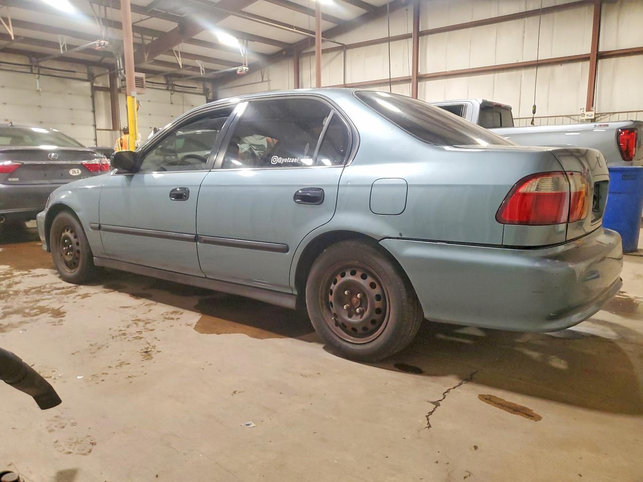 2000 Honda Civic Lx - Image 2