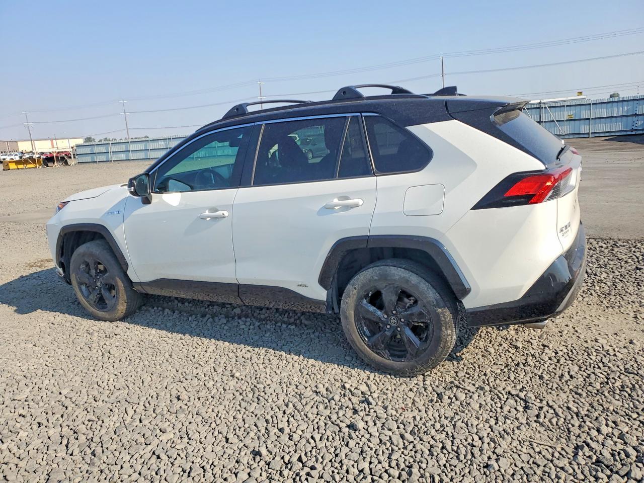 2019 Toyota Rav4 Xse - Image 2