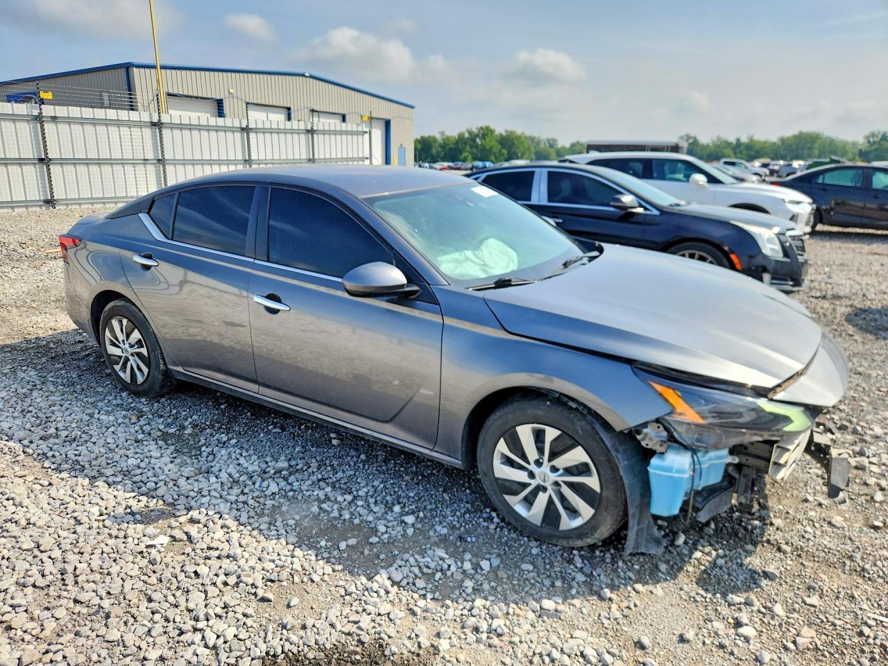 2023 Nissan Altima S - Image 4