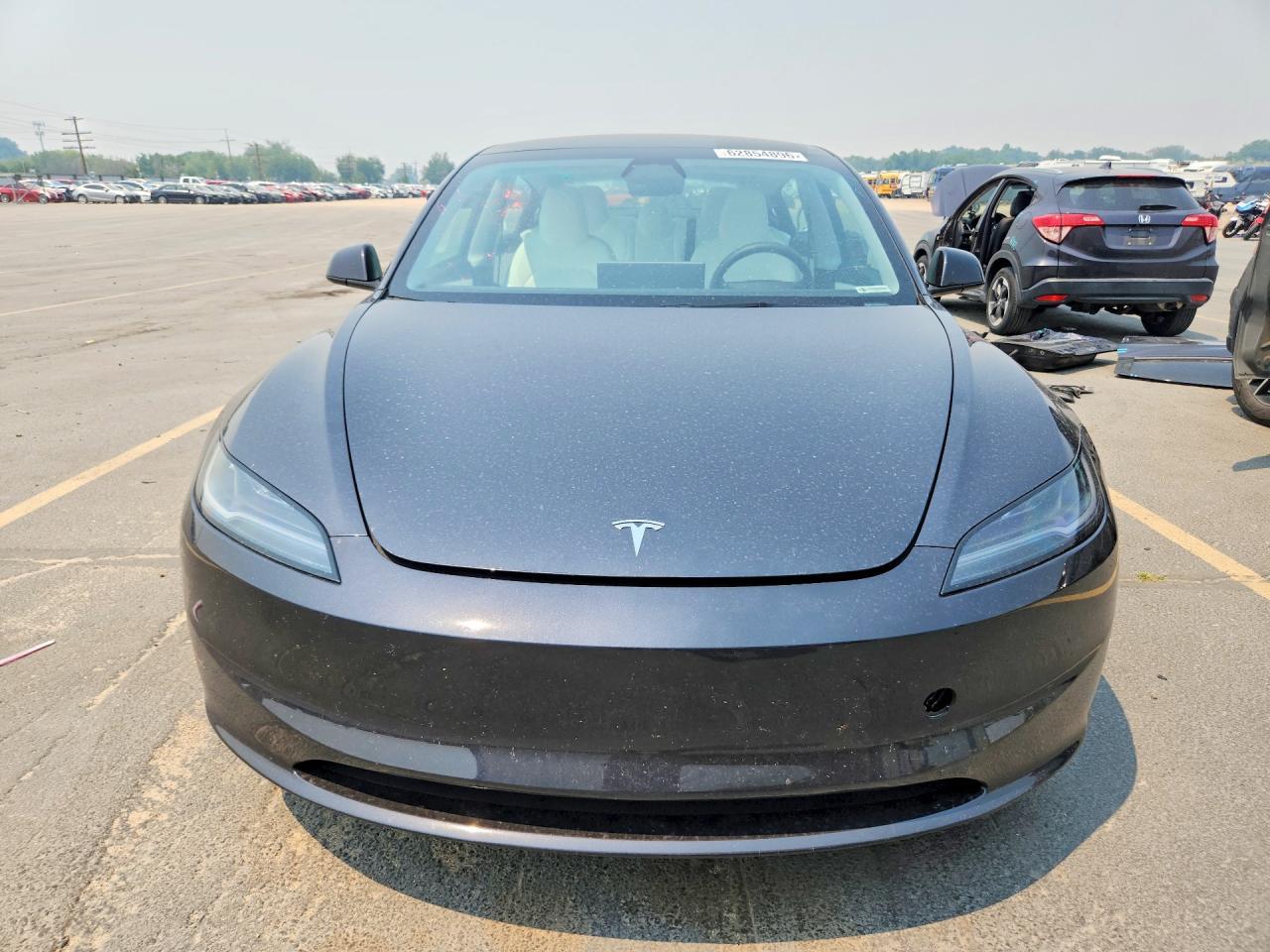 2024 Tesla Model 3 - Фото 5