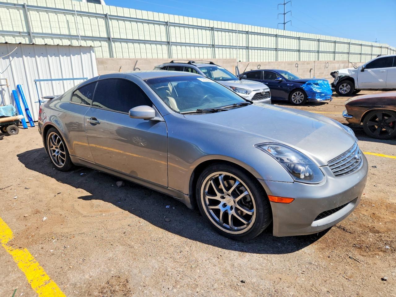 2005 Infiniti G35 Base - Фото 4