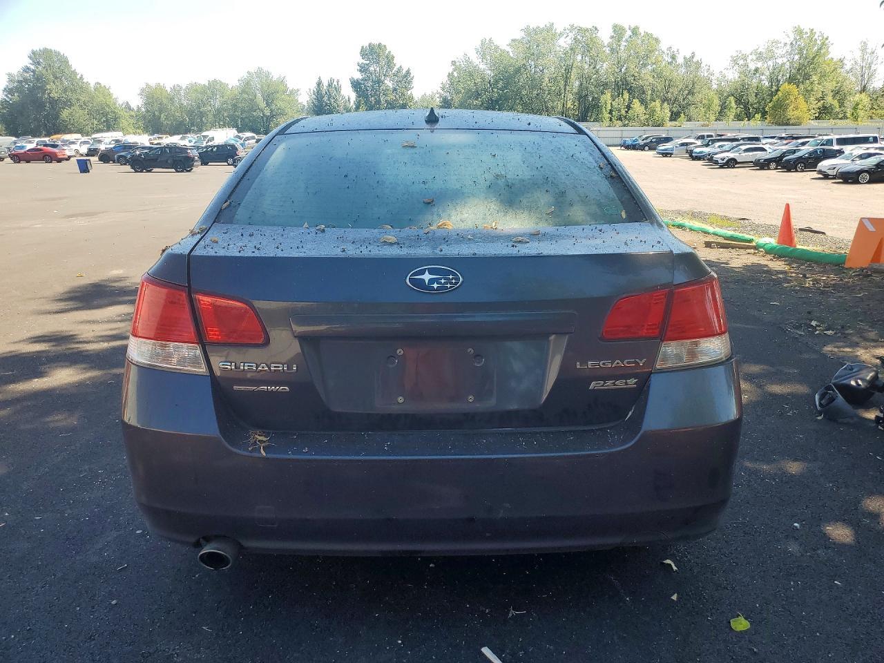 2013 Subaru Legacy 2.5I Limited - Image 6