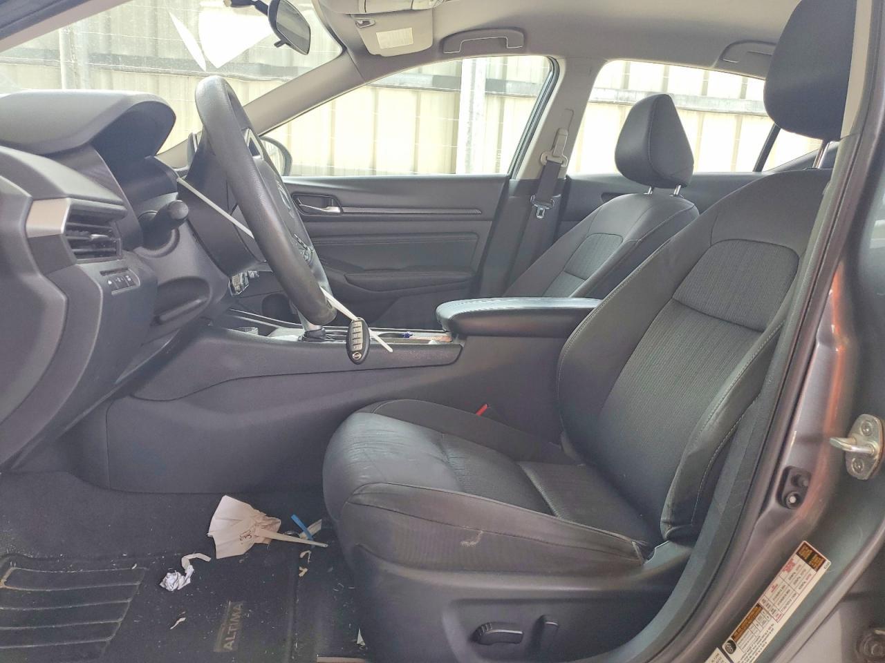 2020 Nissan Altima S - Image 7
