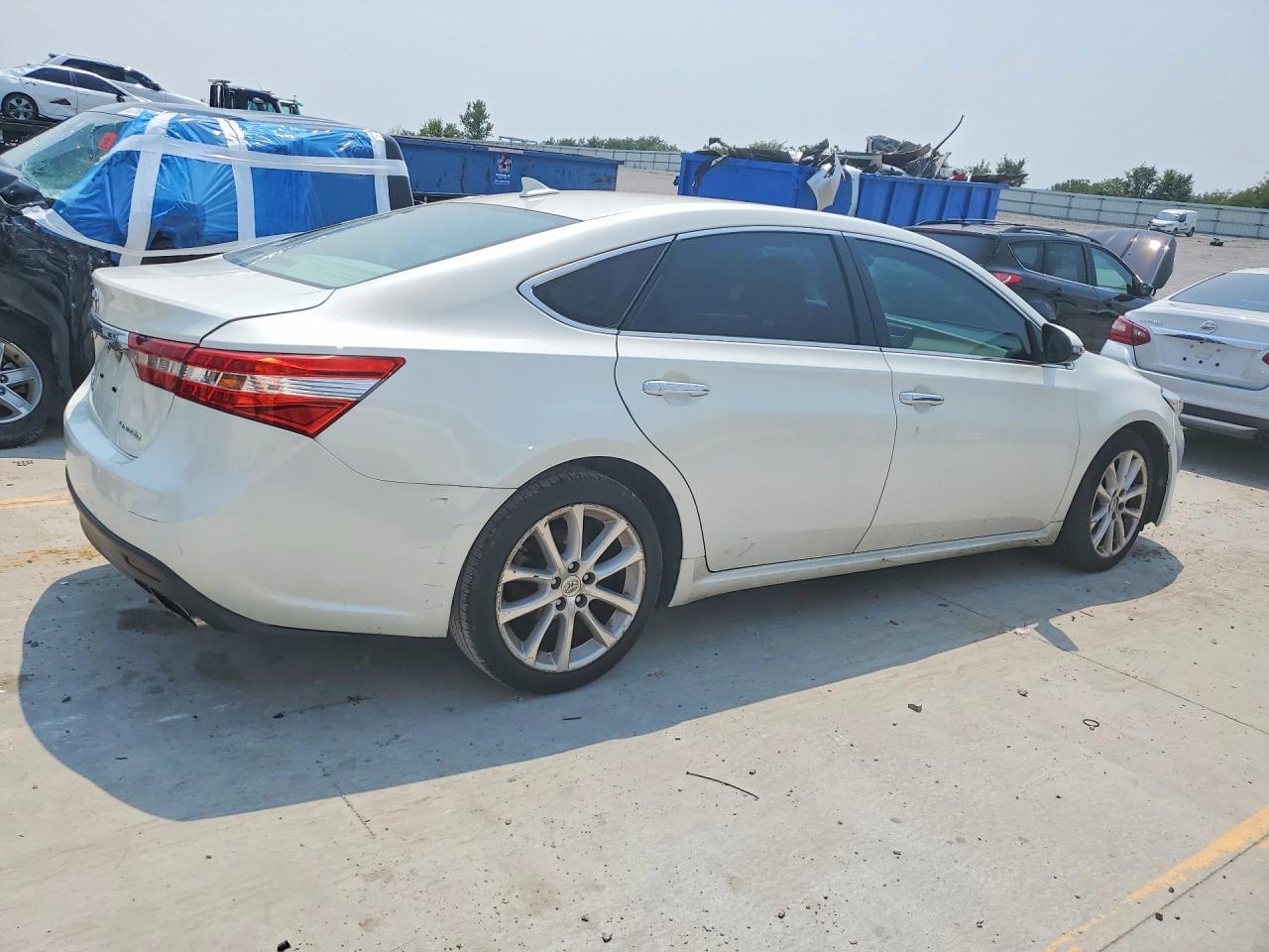 2013 Toyota Avalon Limited - Фото 3