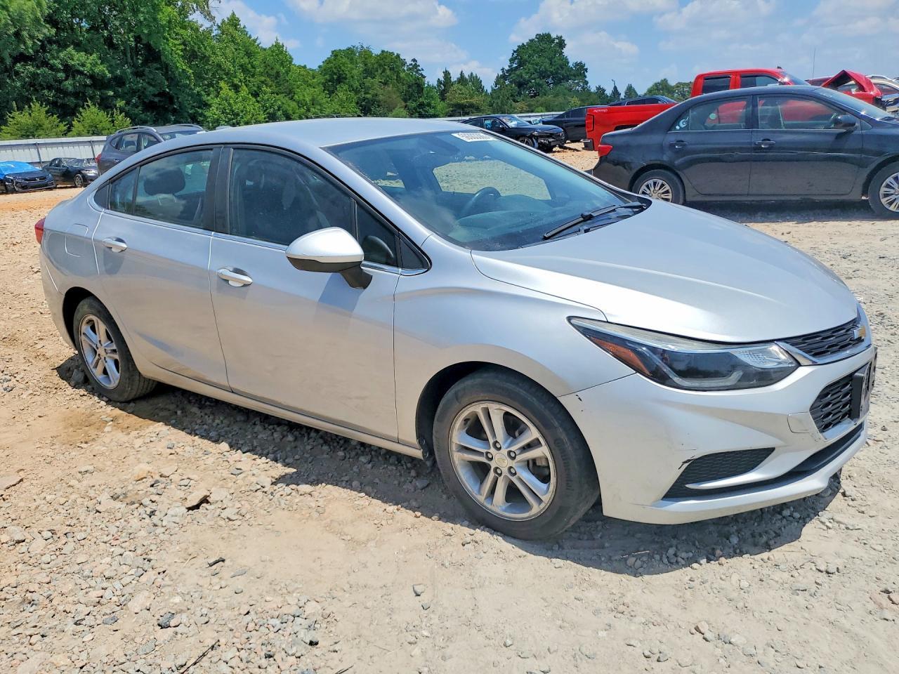 2017 Chevrolet Cruze Lt - Фото 4