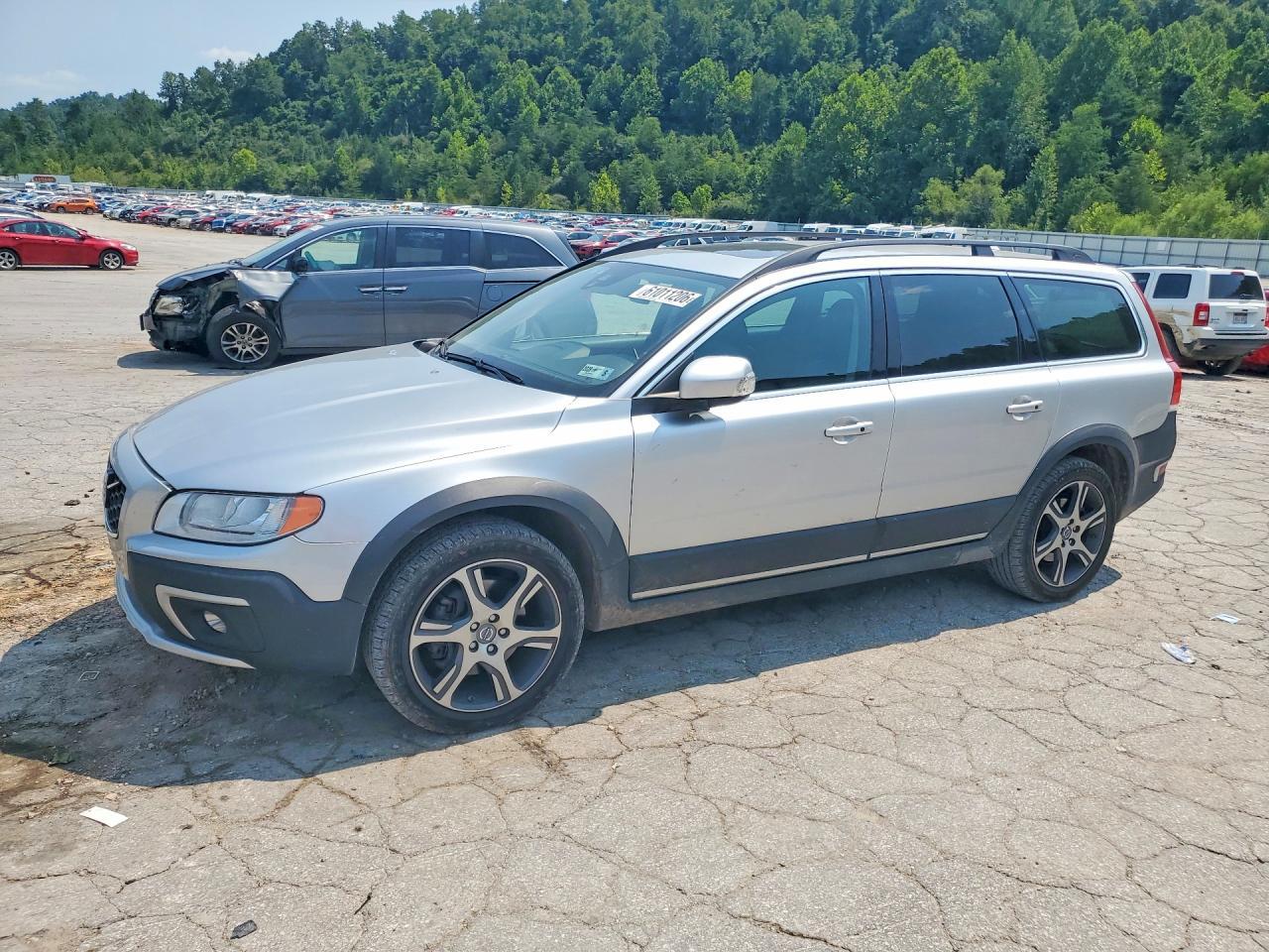 2014 Volvo Xc70 T6