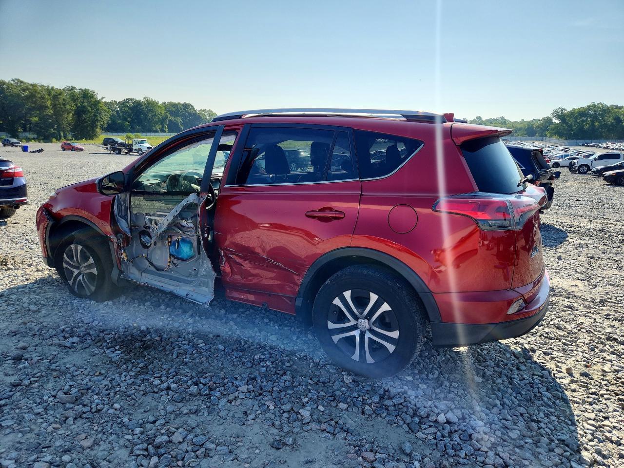 2016 Toyota Rav4 Le - Фото 2