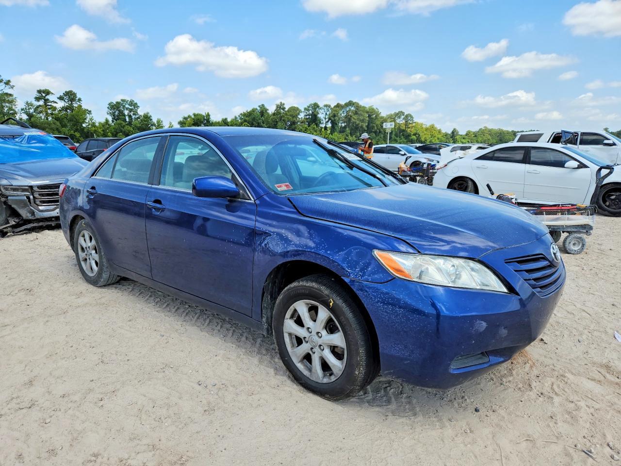 2009 Toyota Camry Le - Фото 4