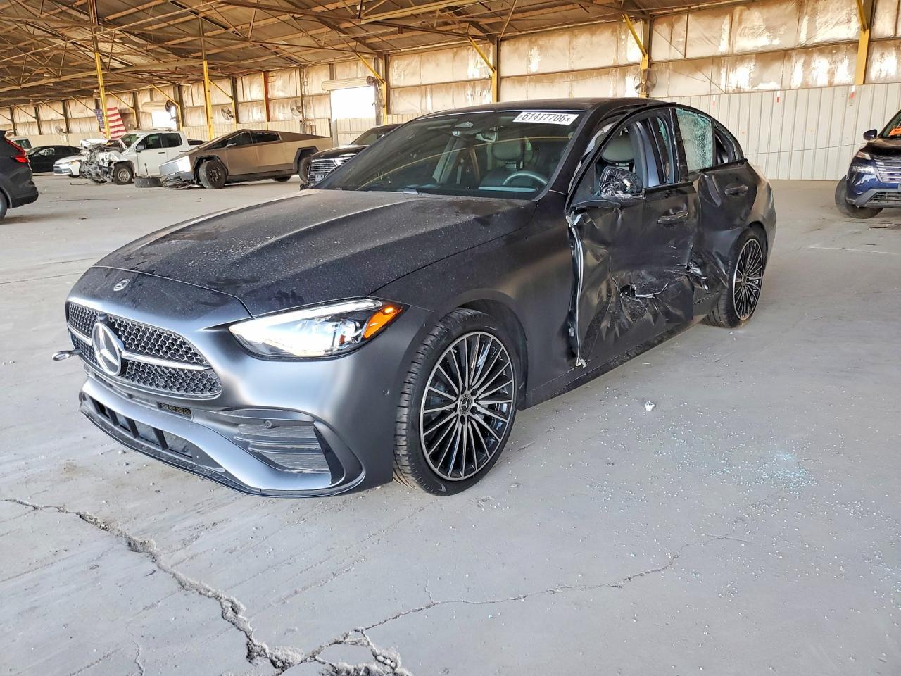 2025 Mercedes-Benz C 300