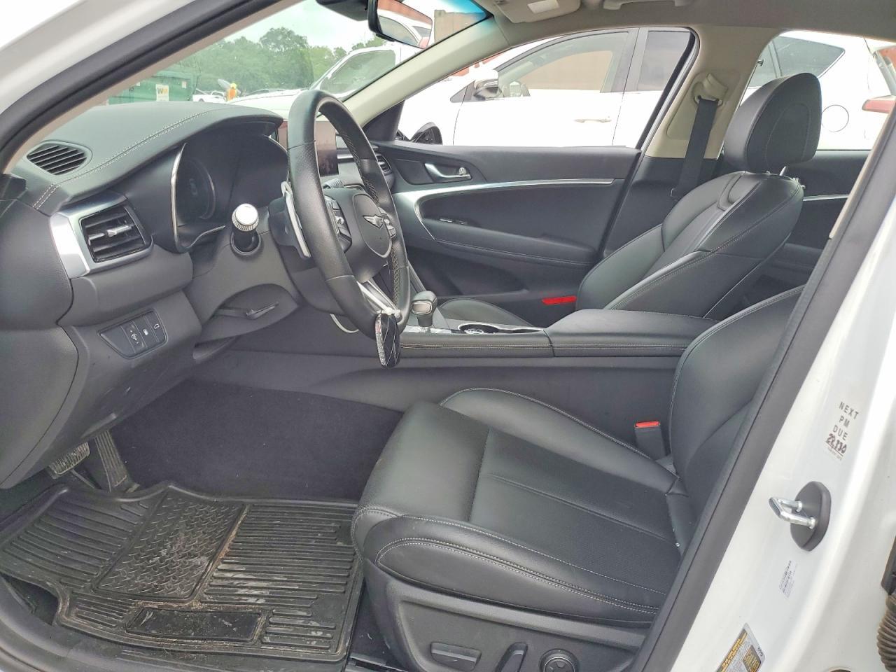 2025 Genesis G70 2.5T Standard - Фото 7