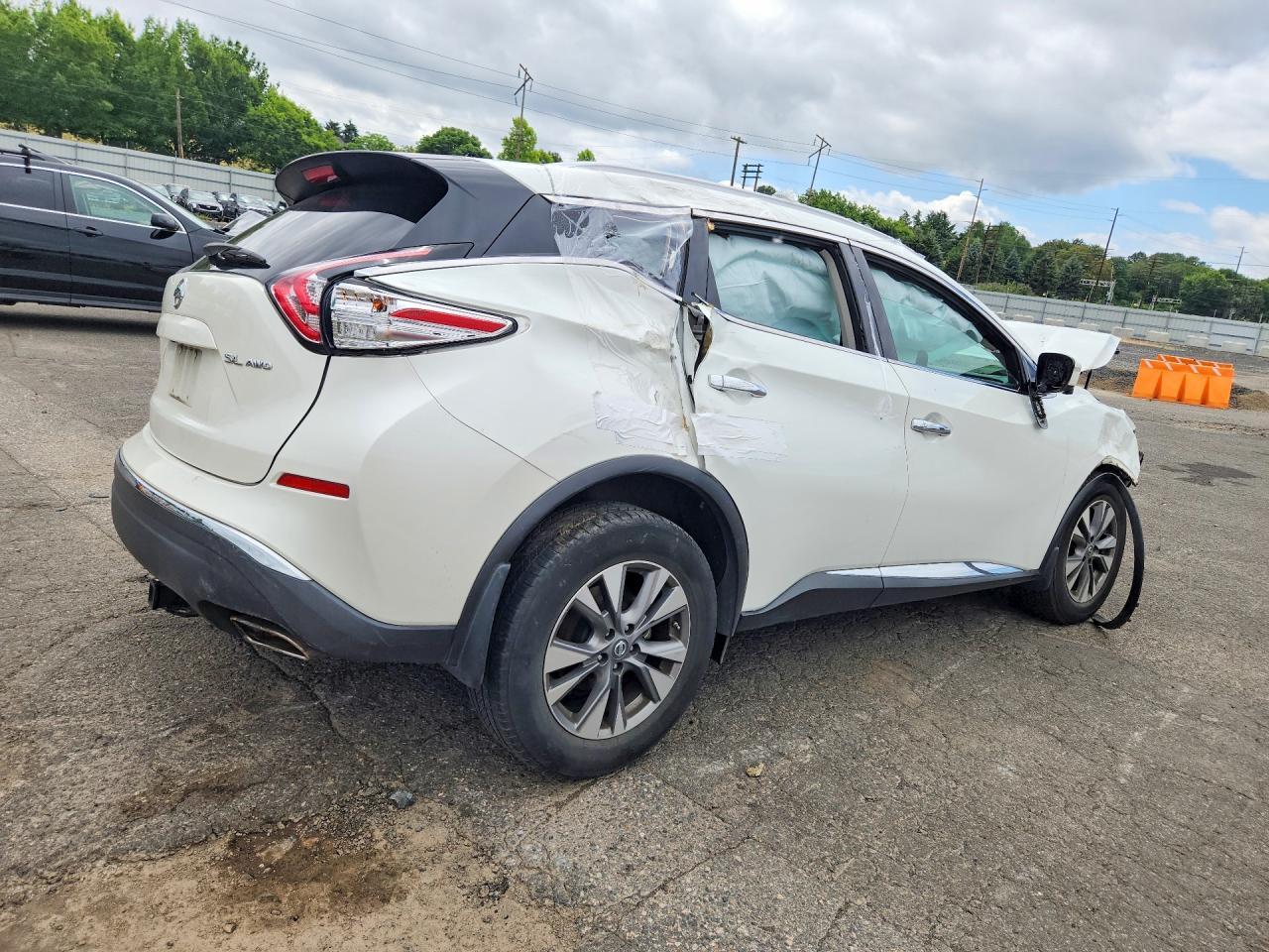 2015 Nissan Murano Sl - Image 3