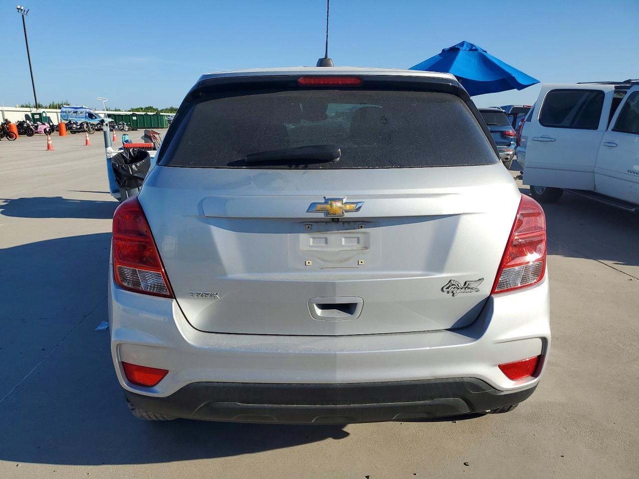 2020 Chevrolet Trax Ls - Фото 6