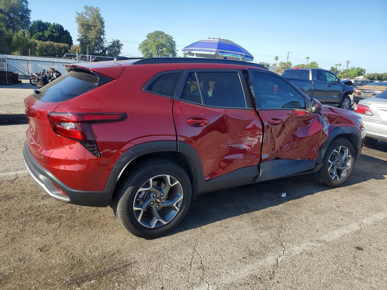 2025 Chevrolet Trax 1Lt - Image 3