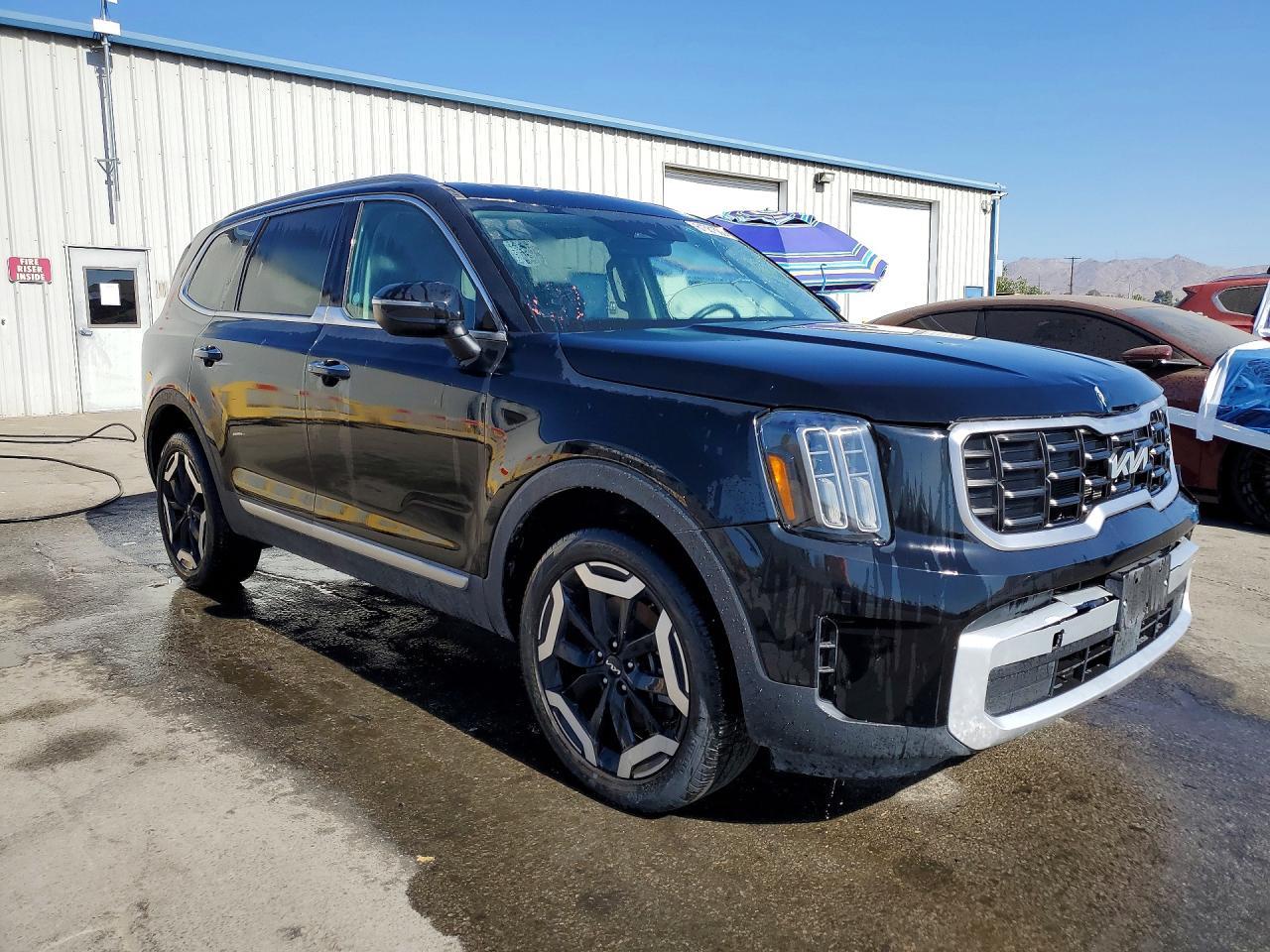 2025 Kia Telluride S - Фото 4