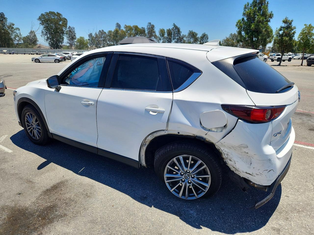 2020 Mazda Cx-5 Touring - Image 2