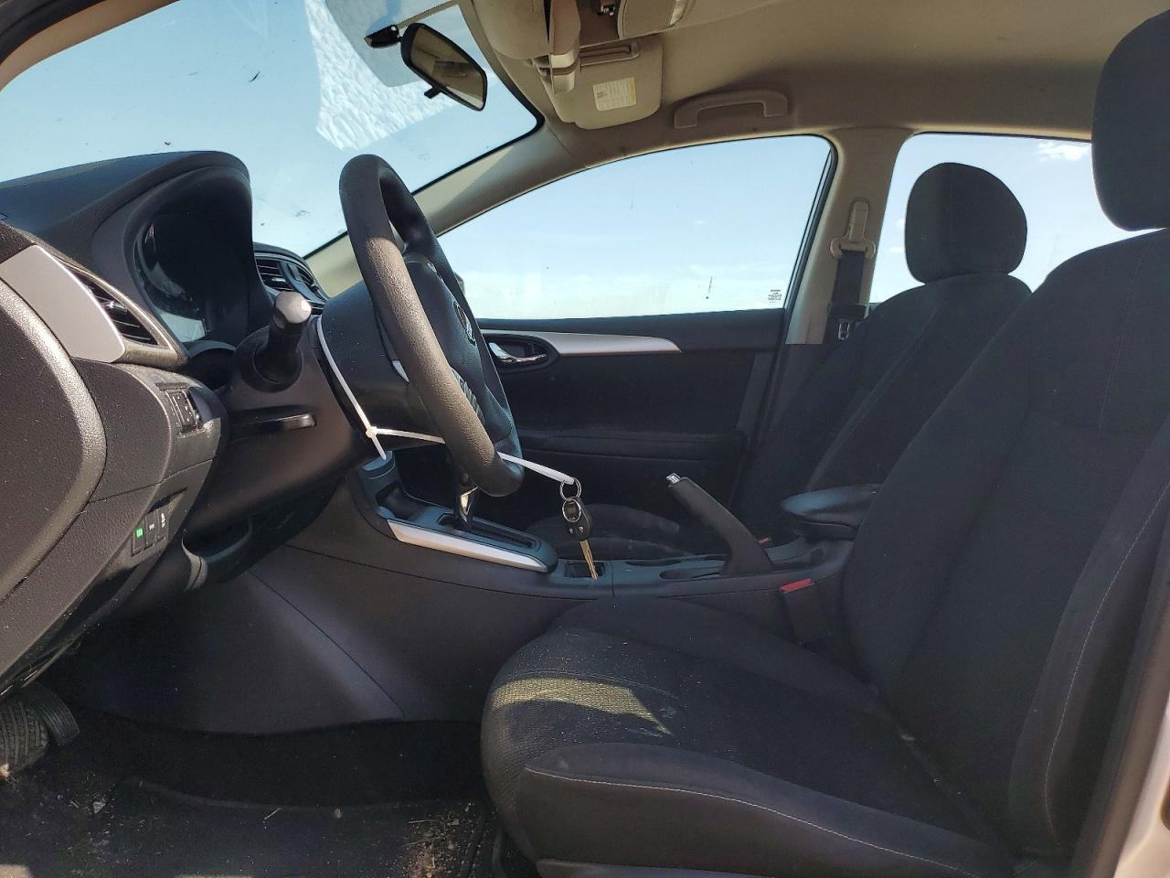 2017 Nissan Sentra S - Image 7