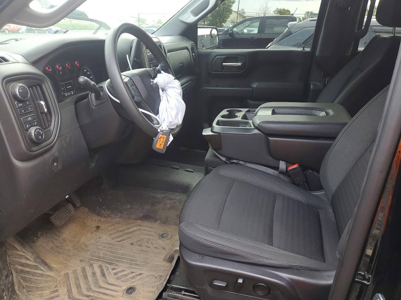 2023 Chevrolet Silverado K1500 Trail Boss Custom - Image 7