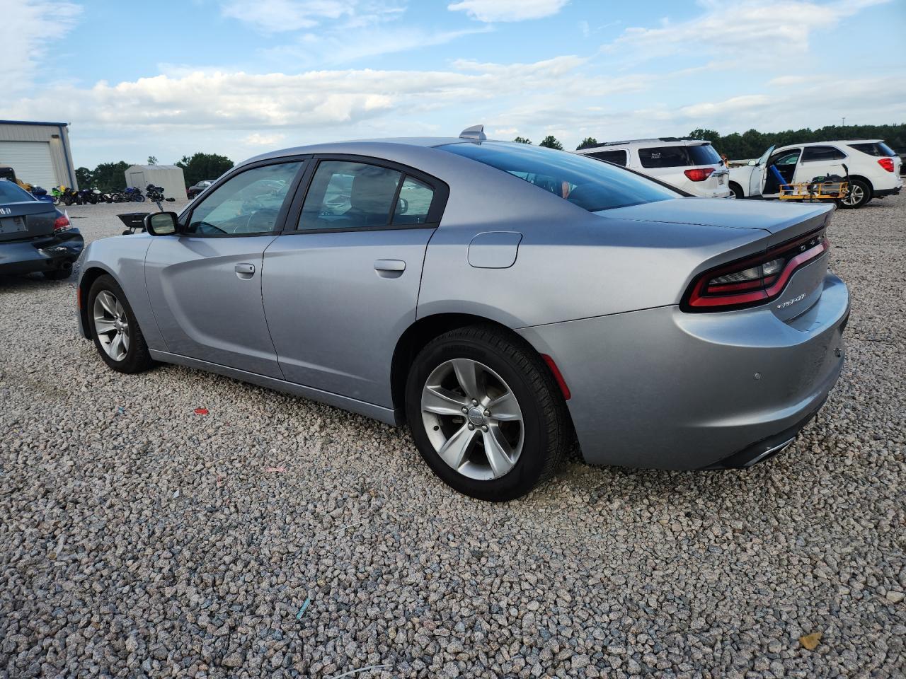 2018 Dodge Charger Sxt Plus - Фото 2
