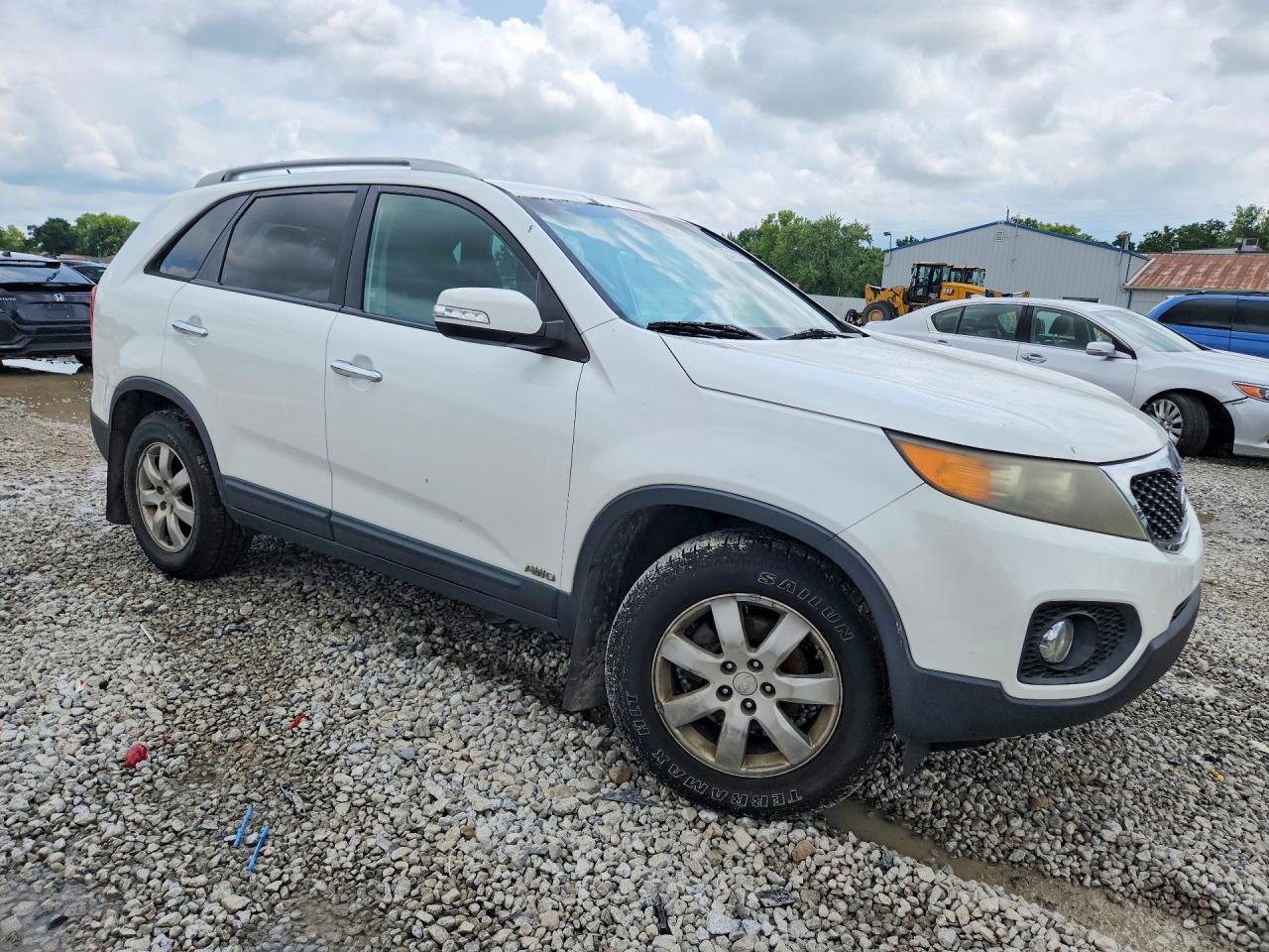 2011 Kia Sorento Lx - Image 4