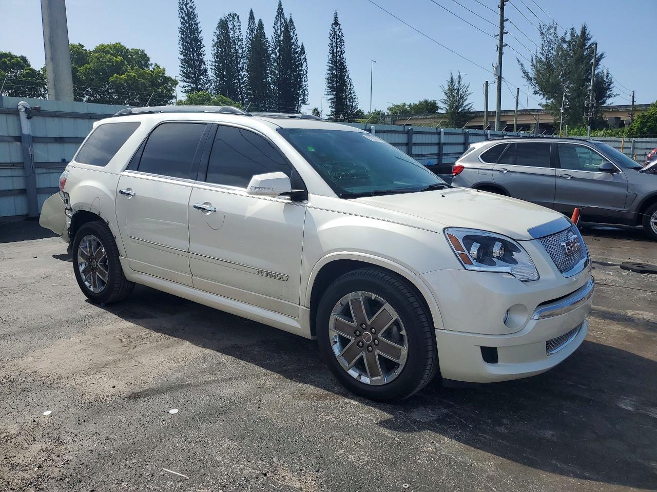 2012 GMC Acadia Denali - Фото 4