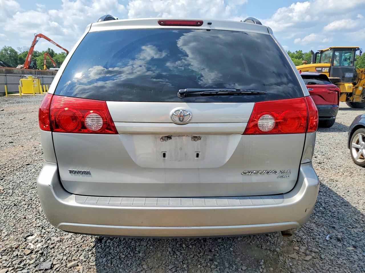 2006 Toyota Sienna - Image 6