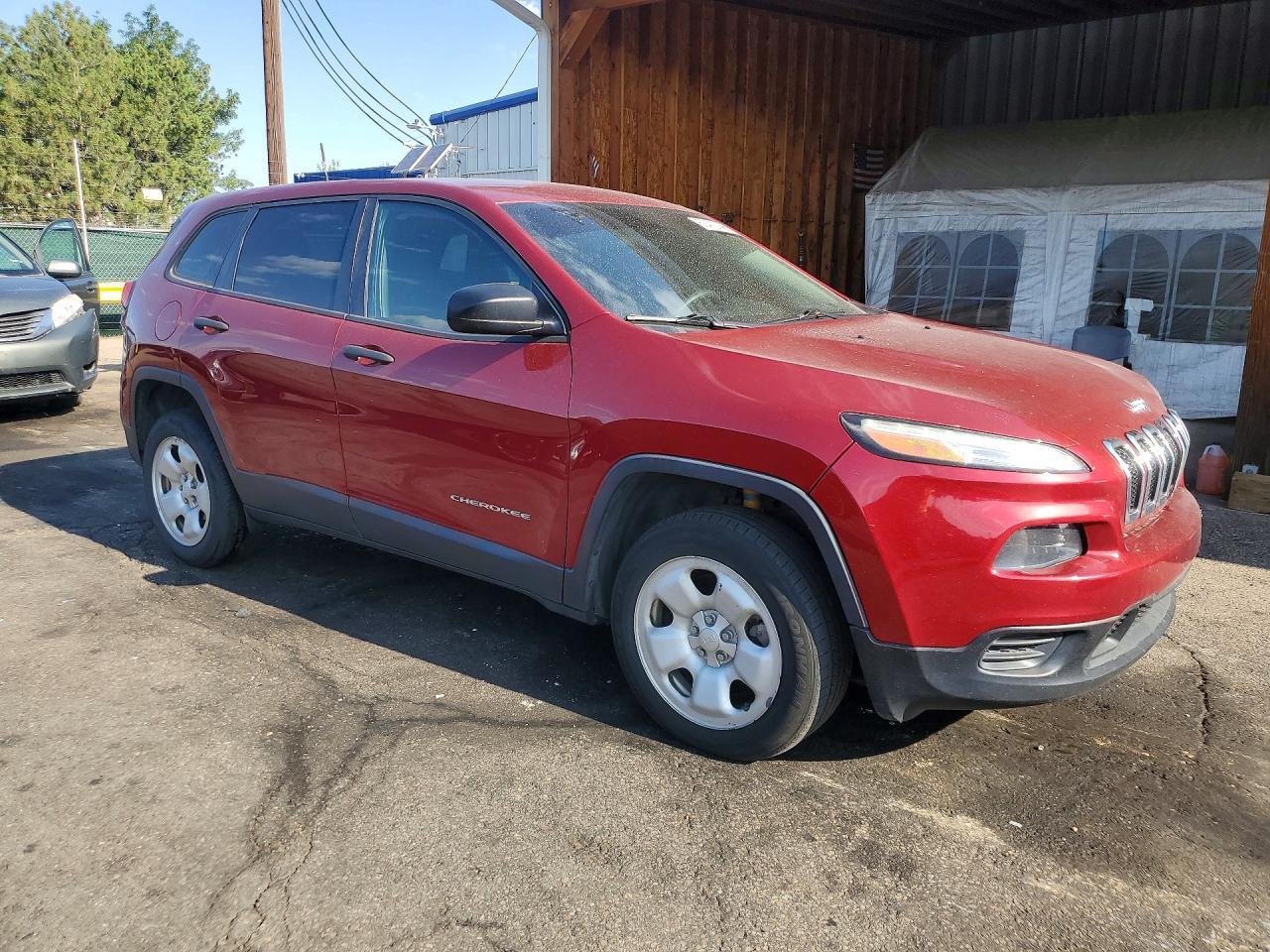 2016 Jeep Cherokee Sport - Фото 4
