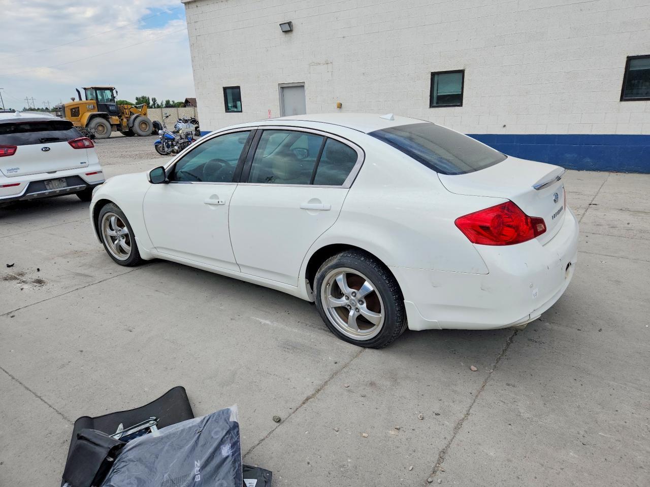 2008 Infiniti G37 - Image 2