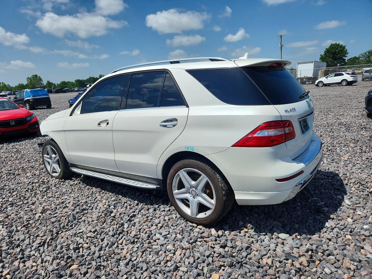 2015 Mercedes-Benz Ml 400 4Matic - Image 2