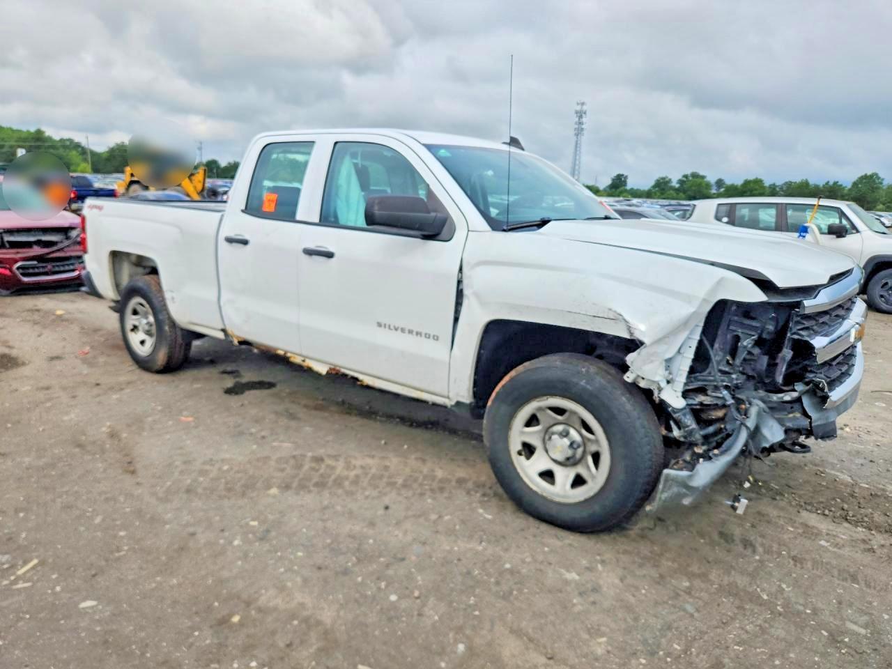 2016 Chevrolet Silverado K1500 - Фото 4