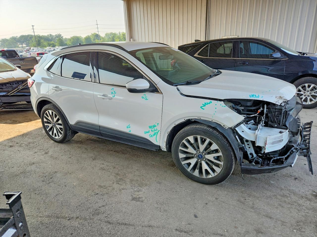 2020 Ford Escape Titanium - Фото 4