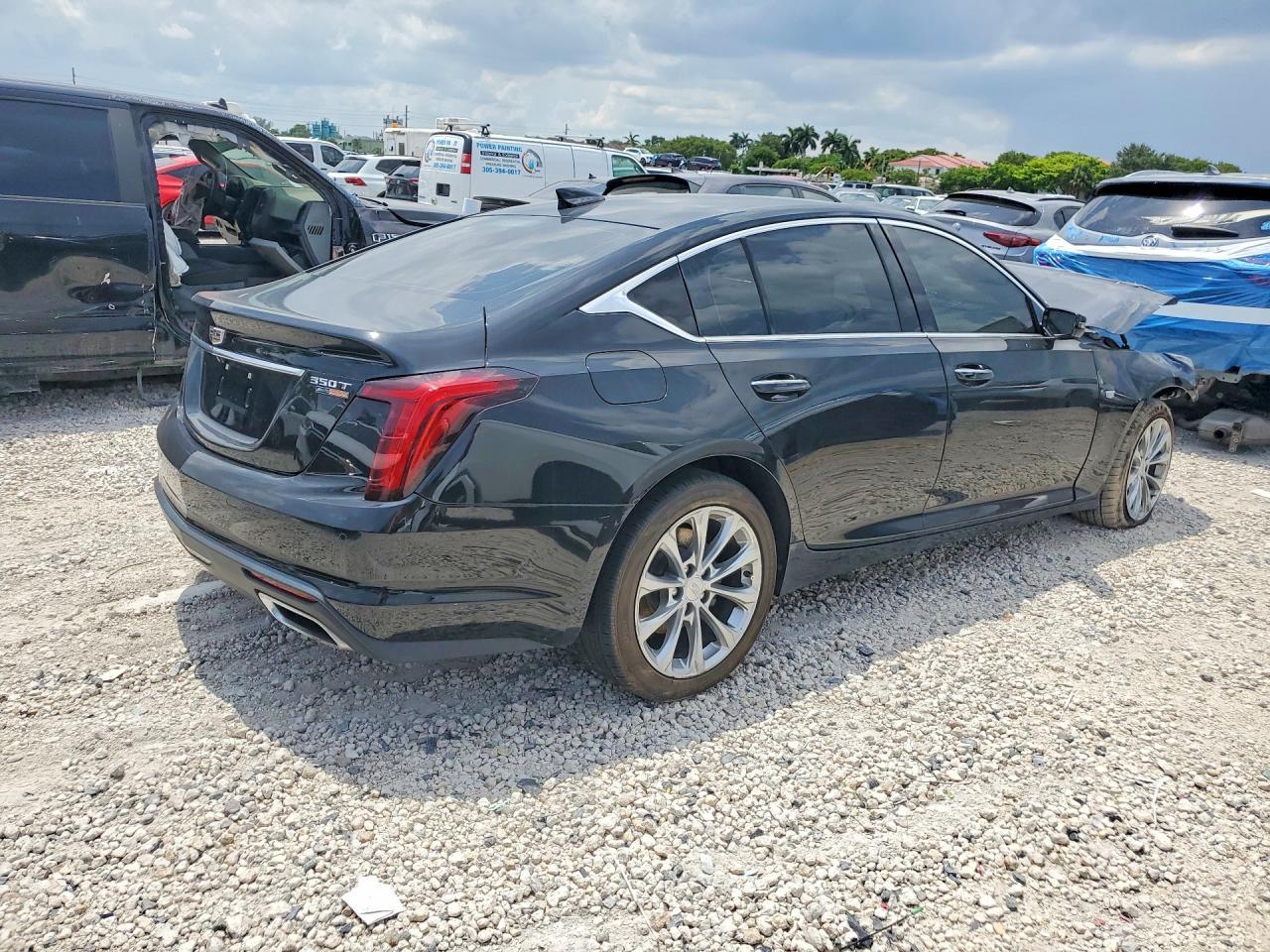2022 Cadillac Ct5 Premium Luxury - Image 3