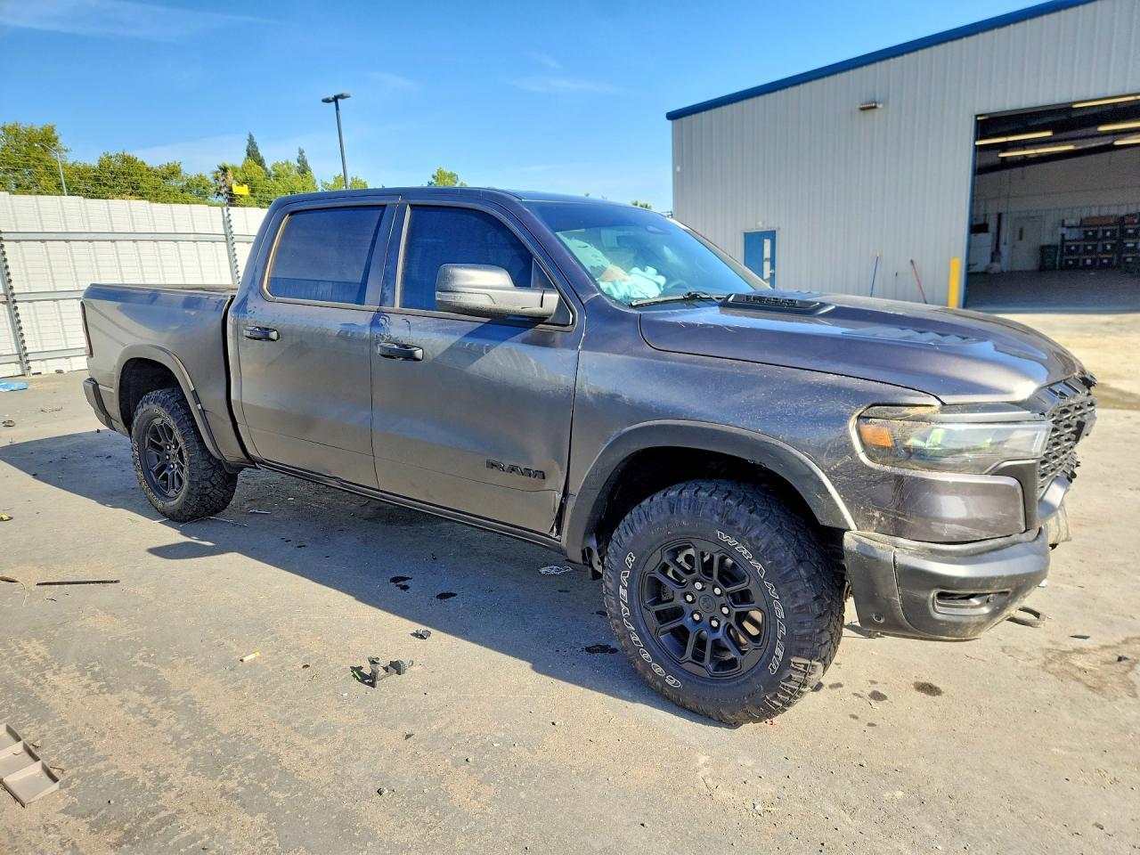 2026 Ram 1500 Rebel - Фото 4
