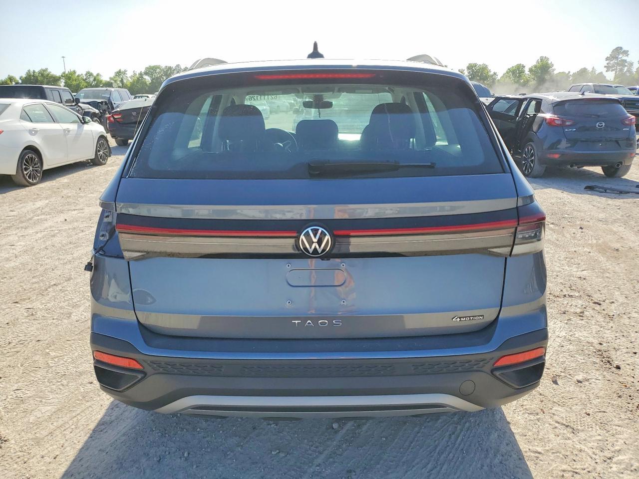 2025 Volkswagen Taos S - Фото 6
