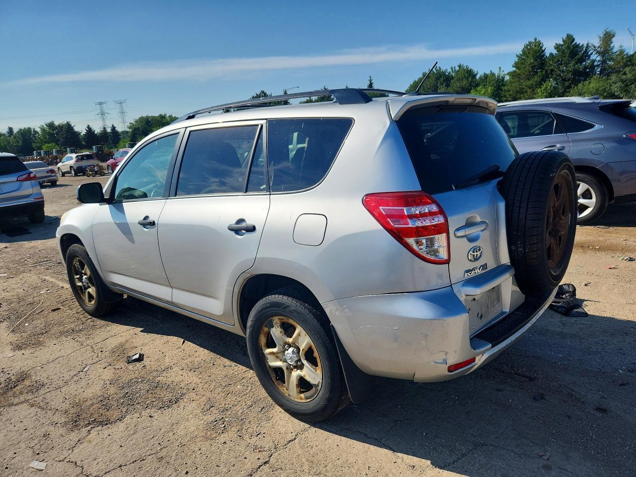 2011 Toyota Rav4 - Image 2