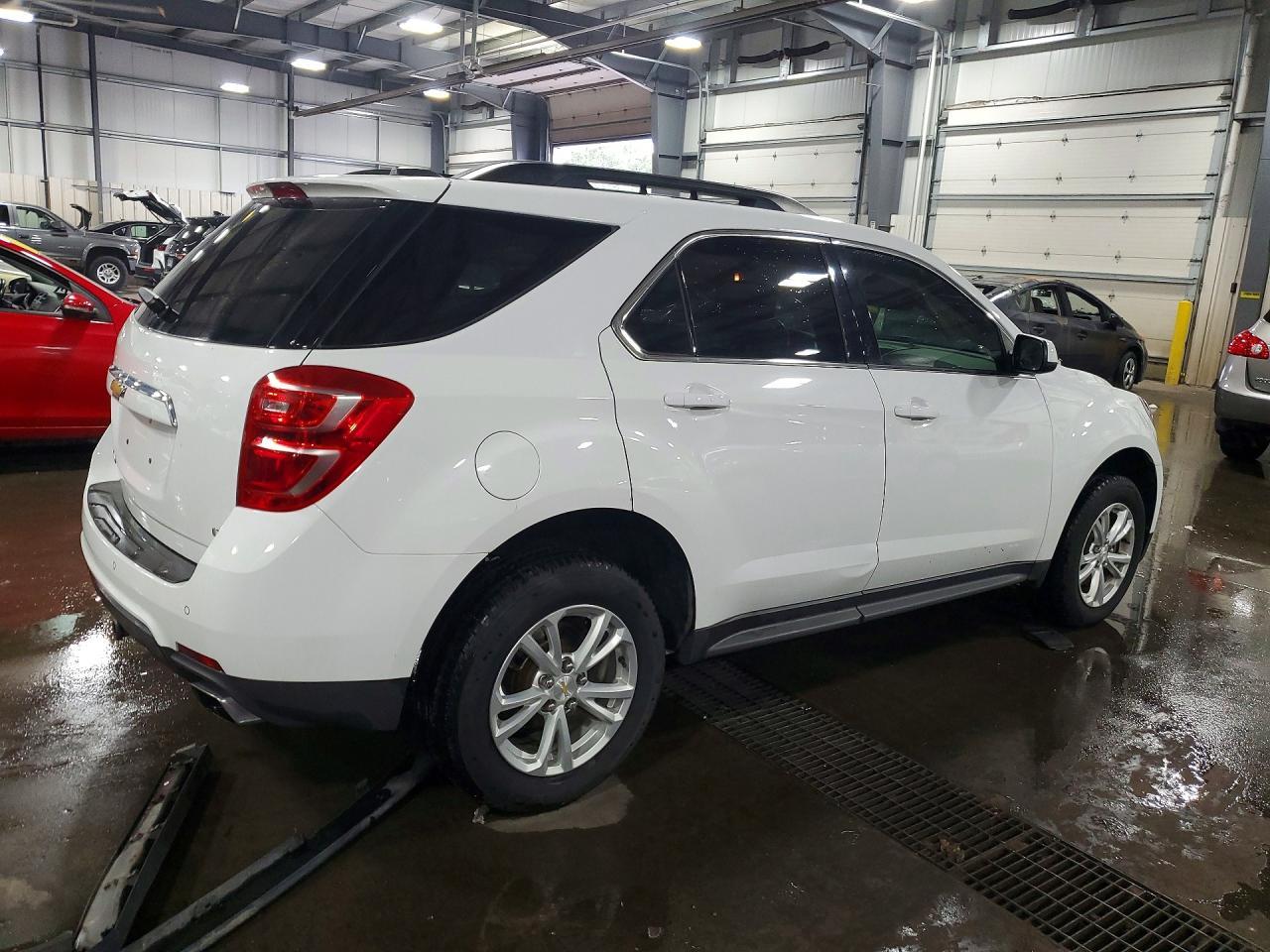 2017 Chevrolet Equinox Lt - Фото 3