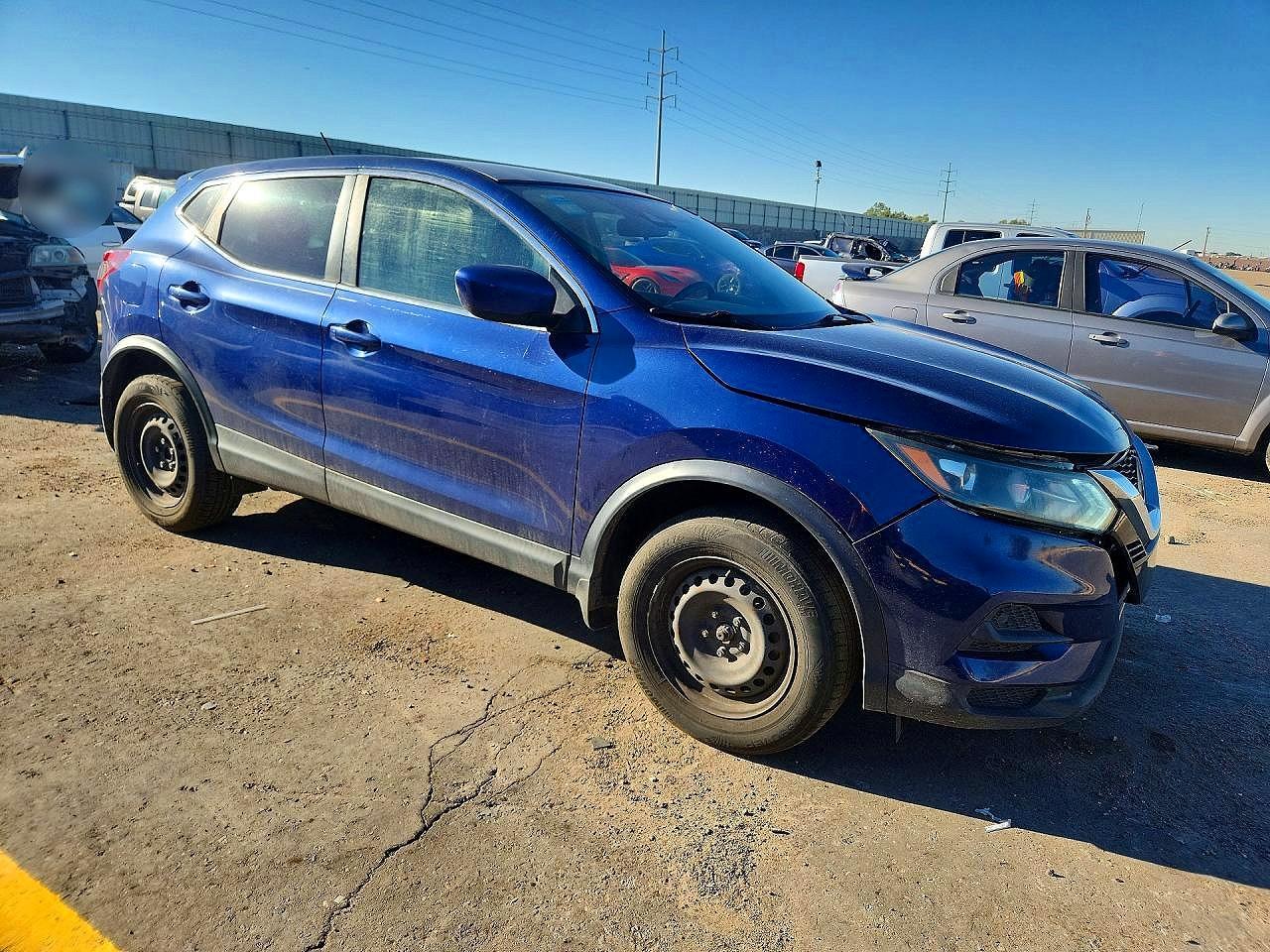2020 Nissan Rogue Sport S - Фото 4
