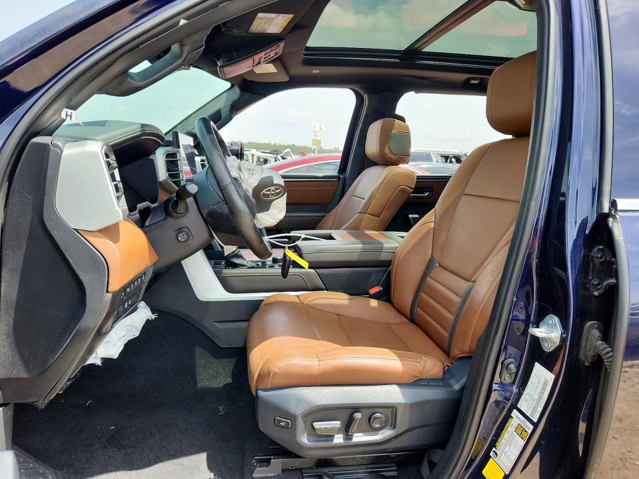 2025 Toyota Tundra 1794 Edition - Фото 7