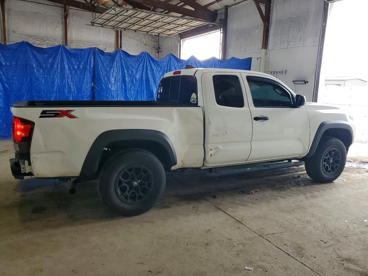 2022 Toyota Tacoma Sr V6 - Image 3