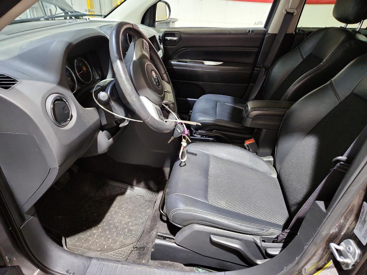 2017 Jeep Compass Latitude - Image 7