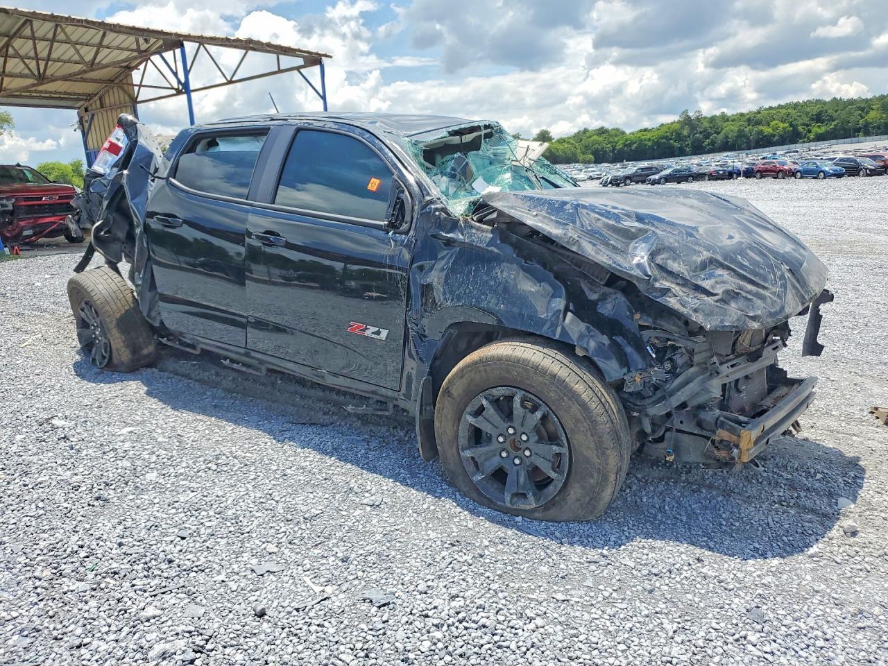 2022 Chevrolet Colorado Z71 - Image 4